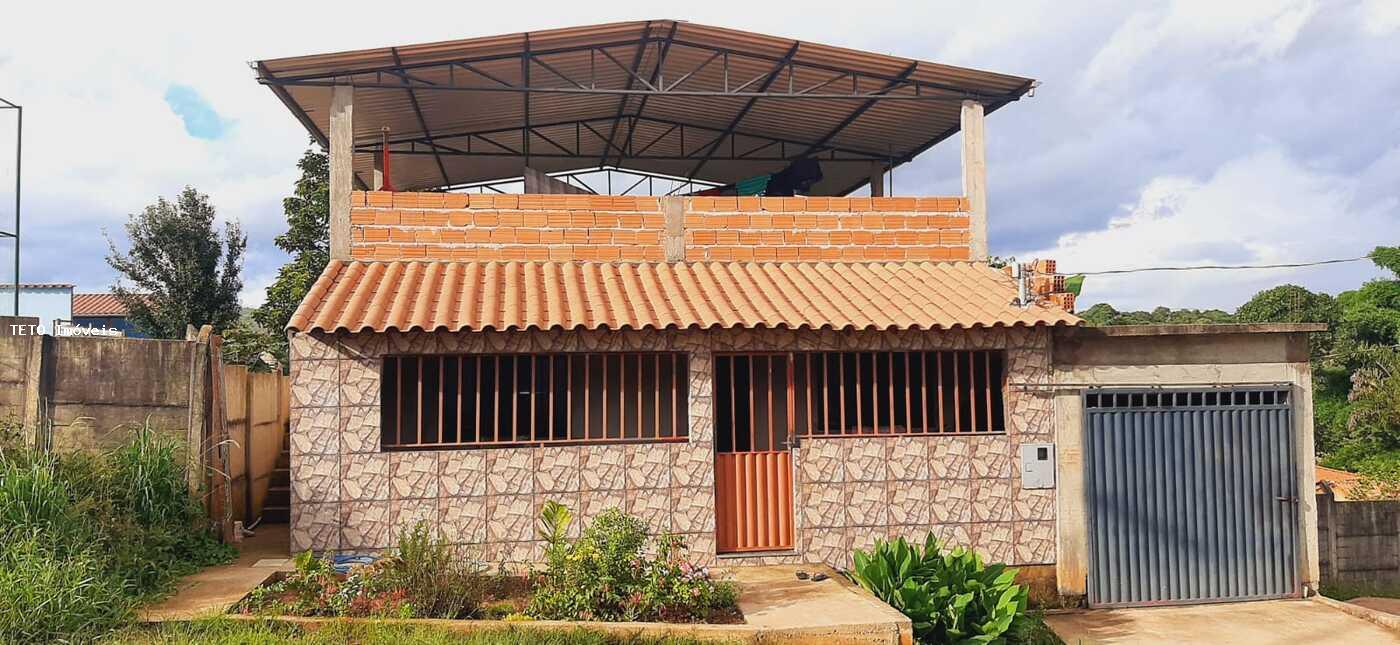 Chácara, 2 quartos, 222 m² - Foto 1