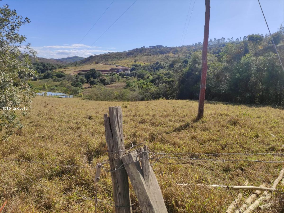 Terreno, 1360 m² - Foto 1