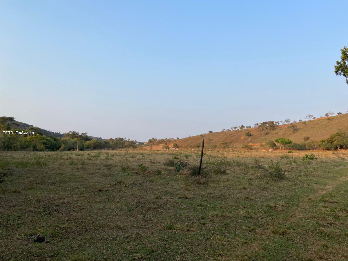 Terreno, 2303 m² - Foto 2