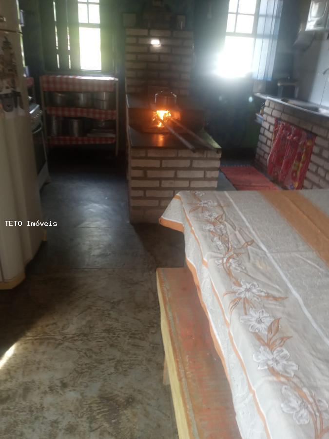 Sítio, 4 quartos, 1700 m² - Foto 35